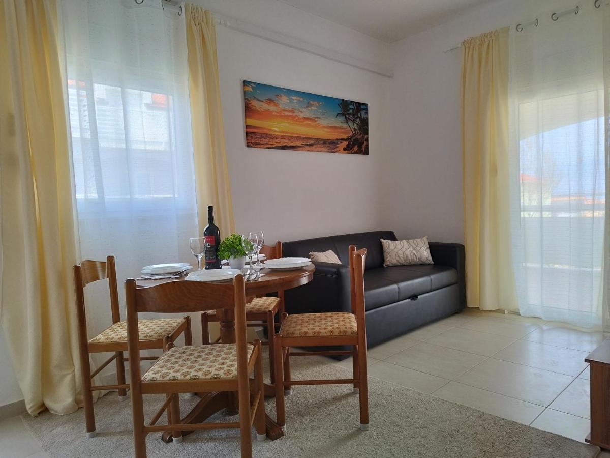 Apartmani Vjeko Vir Exterior photo